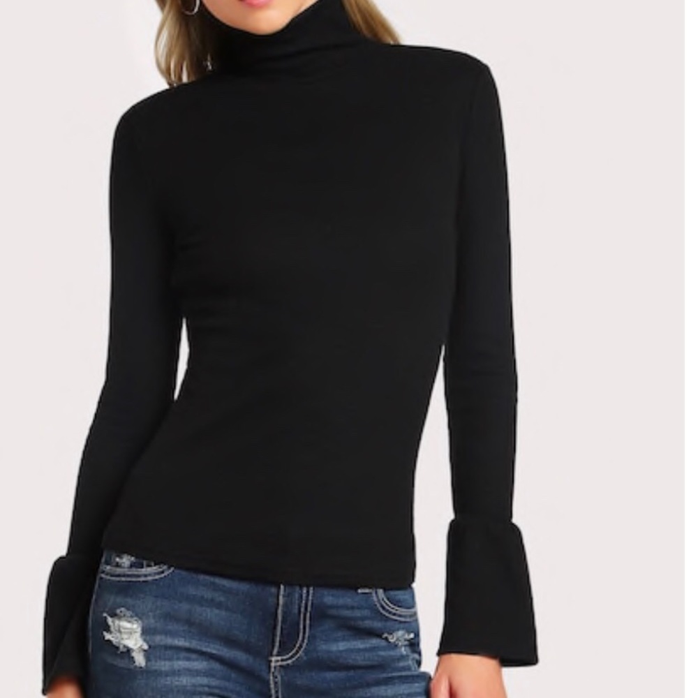 Turtleneck with bell sleeves